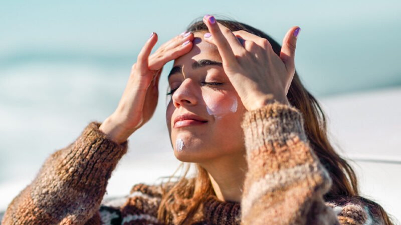 Keep your skin sound during winter