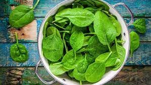 Top 6 Advantages of spinach juice