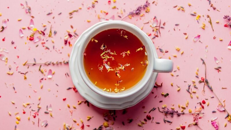 Instructions to involve teas for skin management